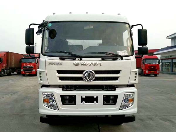 灑水車(chē)圖片展示