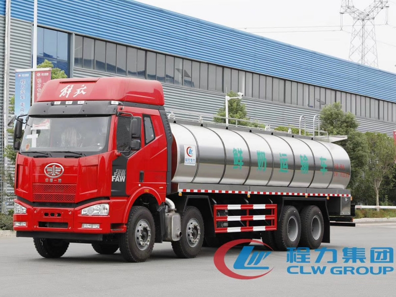 解放J6前四后八20立方24立方鮮奶運(yùn)輸車(chē)