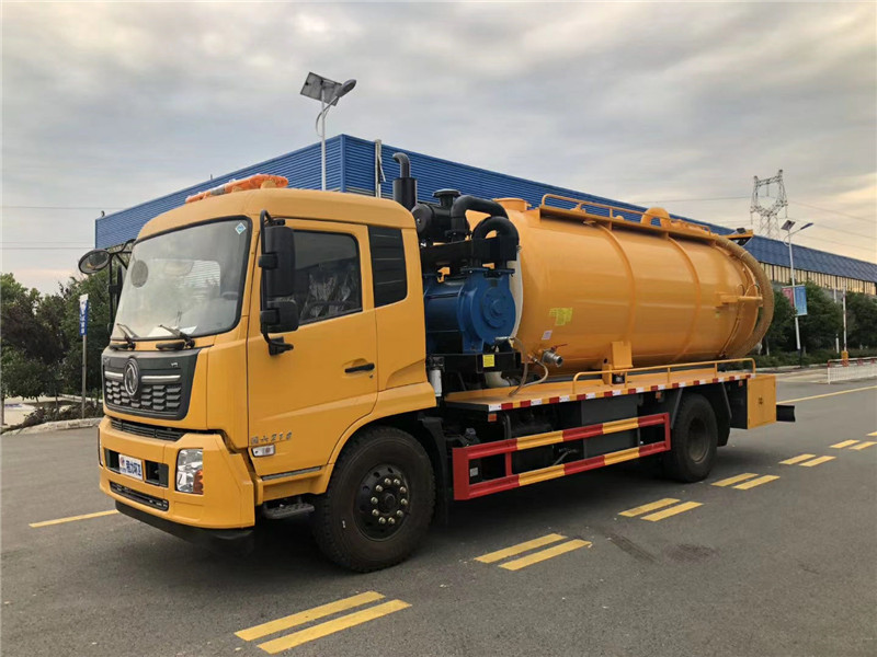 自吸自排東風(fēng)天錦吸污車工作原理