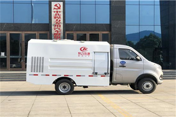 程力人程力魂，程力特汽二廠與廣州排水公司達(dá)成新型清淤車清洗車戰(zhàn)略合作項目