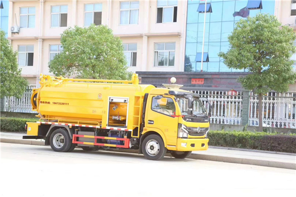 吸污OR清洗東風(fēng)多利卡清洗吸污車評(píng)測