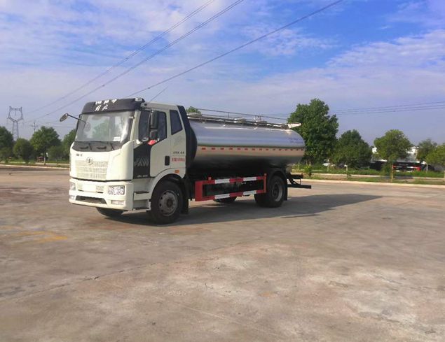 解放單橋16-18方鮮奶運(yùn)輸車(chē)