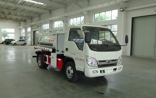 藍(lán)牌福田2.5噸供液、供水車