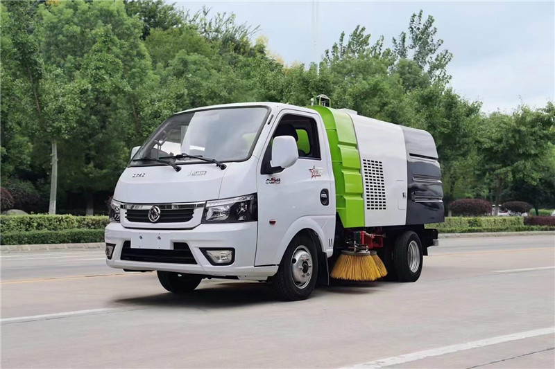 國(guó)六藍(lán)牌途逸汽油掃路車