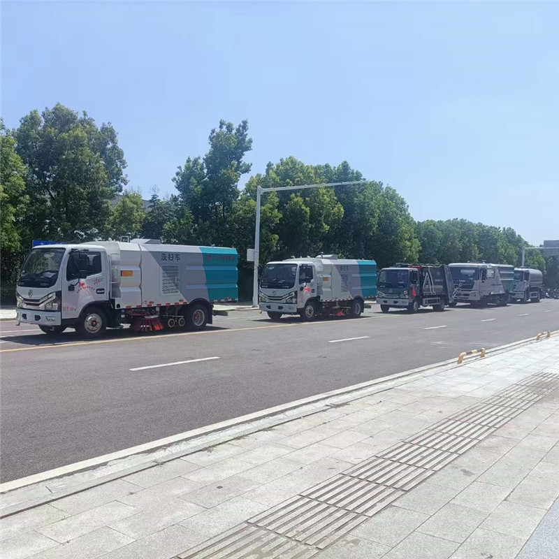 喜訊程力環(huán)衛(wèi)車(chē)廠家升級(jí)包上北京牌照戶(hù)