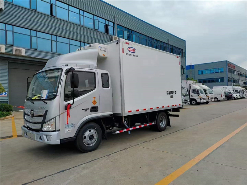 福田歐馬可S1排半活魚(yú)冷藏運(yùn)輸車